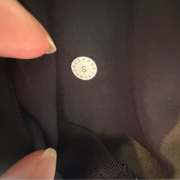 lululemon athletica Black Zip Up Jacket - Picture 5 of 9